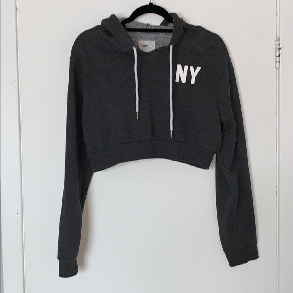 Cropped hoodie
